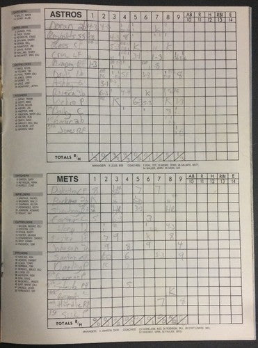 METS 1985 OFFICIAL PROGRAM KEITH HERNANDEZ METS VS EXPOS DARRYL Strawberry 2 HR