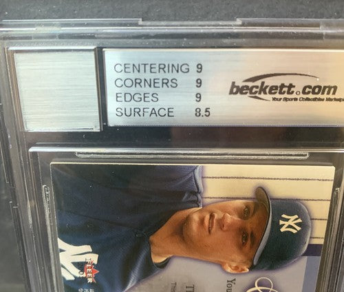 2002 Fleer Legacy Derek Jeter Columbus Clippings Jersey Bgs 10 Auto Mint 9 Card