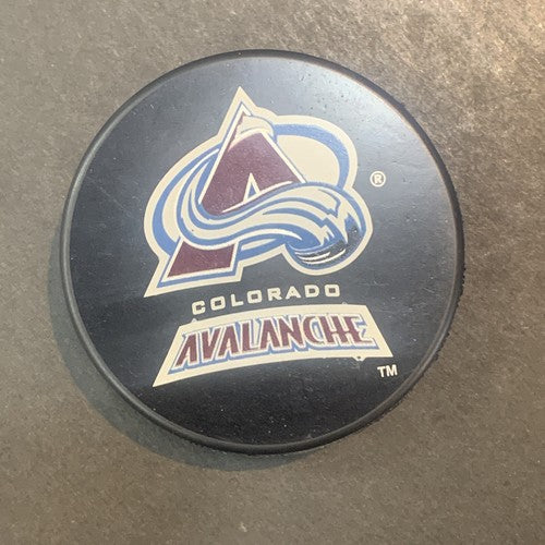 Colorado Avalanche Hockey Puck Licensed NHL Stanley Cup Champions