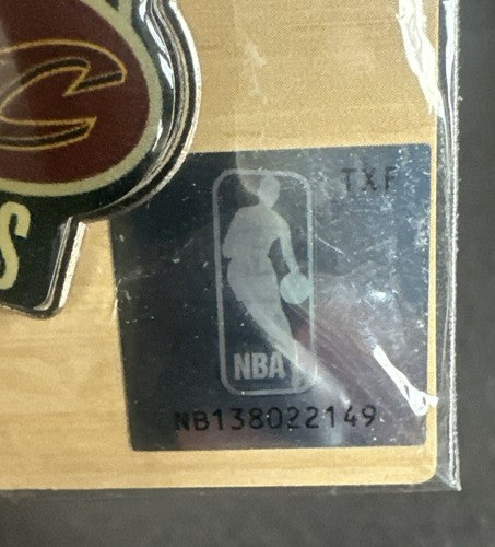 2018 NBA Finals Warriors Cleveland Cavaliers Pin New Sealed Steph Curry LeBron