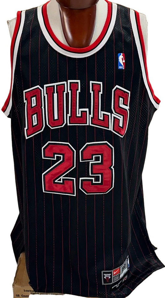 Michael Jordan Chicago Bulls 1984 Nike Vintage Black Jersey Flight 8403 Size 52