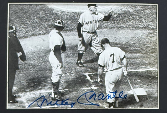 Mickey Mantle Signed 6x8 Original Type 1 Photo Framed Yankees W/Pin HOF Auto PSA