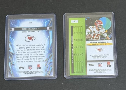 Topps Chrome 2025 Patrick Mahomes Light Speed Insert & Base #47 Mint Pair Chiefs