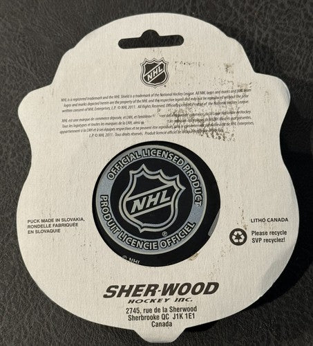 2012 WINTER CLASSIC NEW YORK RANGERS vs FLYERS Game Puck New Factory Sealed Mint