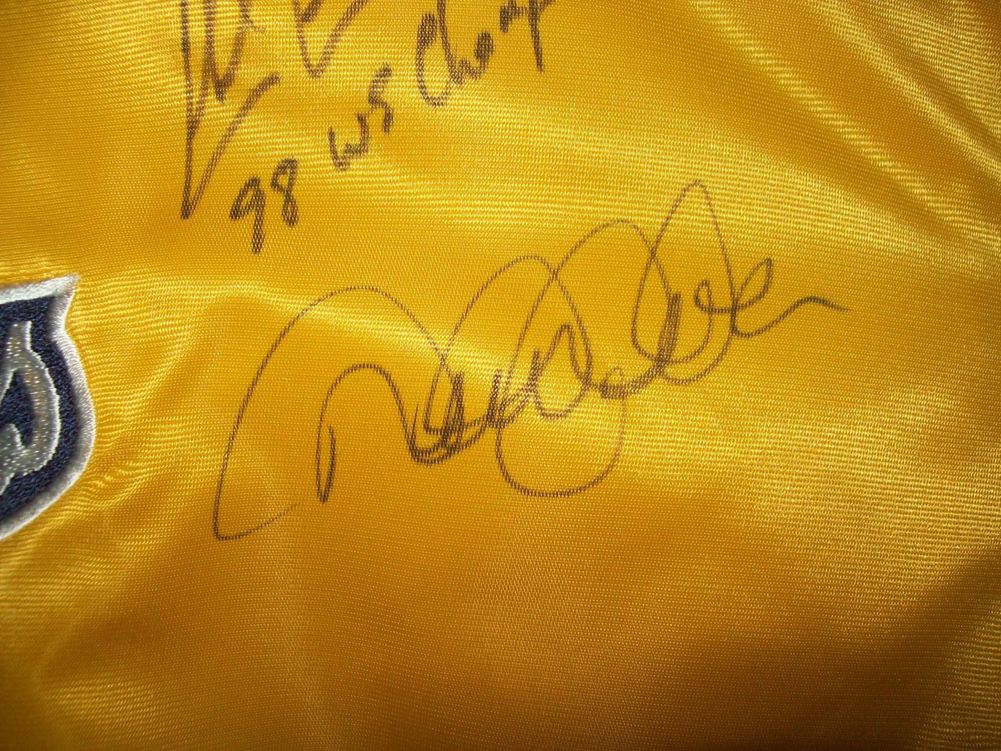1998 World Series Yankees Team Signed Jacket 26 Auto Rivera Posada Jeter STEINER