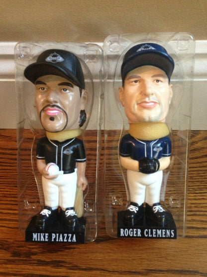 Mike Piazza & Roger Clemens Bobble Head 2002 Sga WS Bat Incident Rare Pair mets
