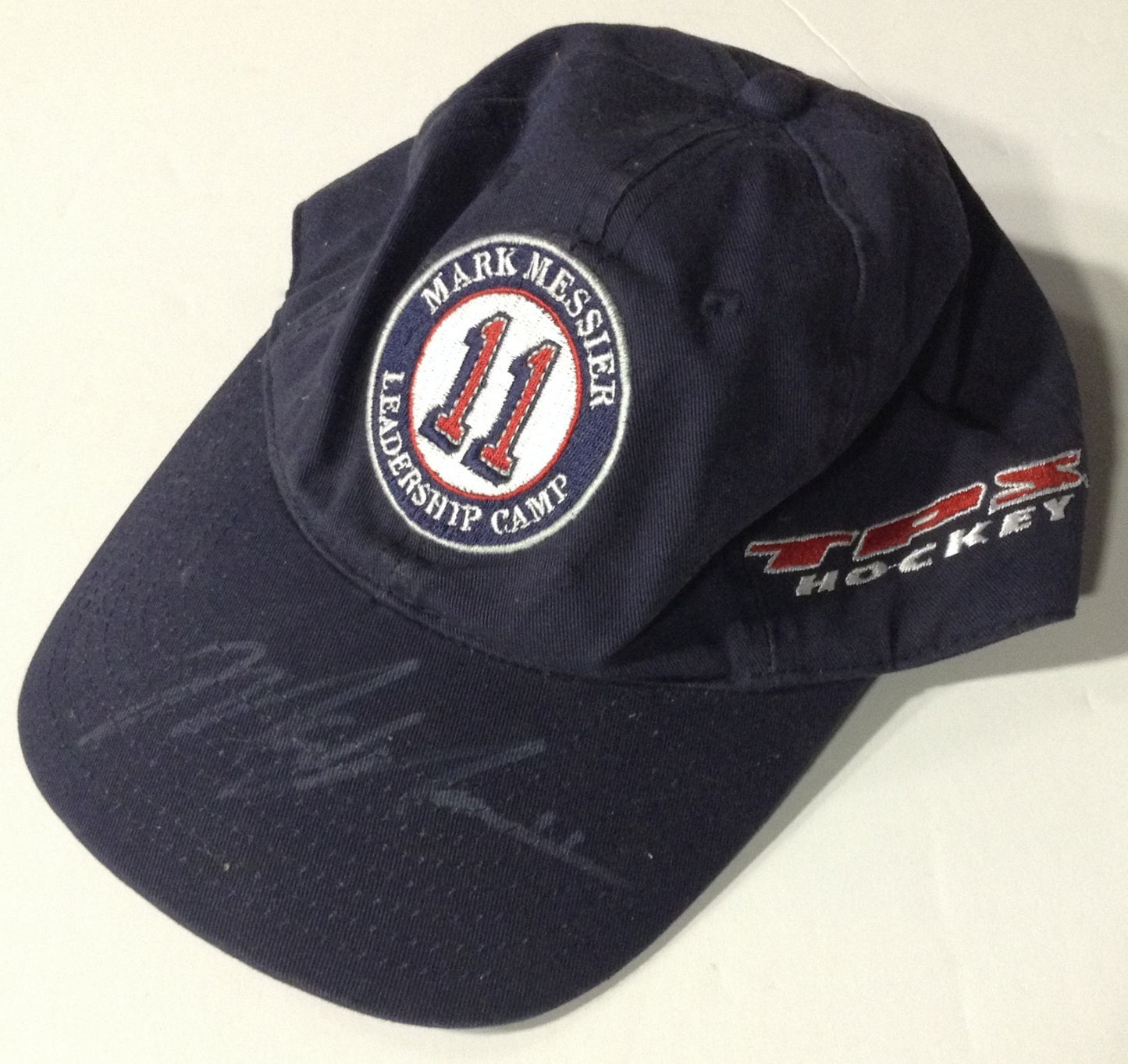 Mark Messier Signed #11 Leadership Camp Hat TPS 2008 Auto NY Rangers RARE COA