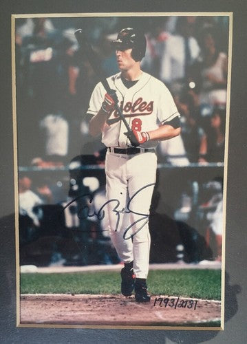 Cal Ripken Signed Photo Batting Glove Le 2131 Game Framed Goldin Coa Autograph