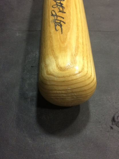 Jim Catfish Hunter signed Louisville Slugger baseball bat Hof auto CBM COA