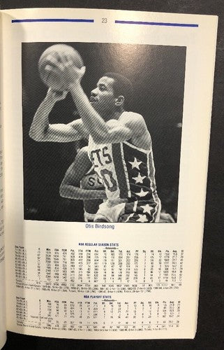 1987-88 Basketball New Jersey Nets Official Media Guide Yearbook Buck Williams