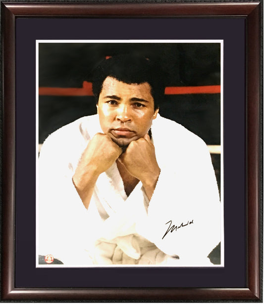 Muhammad Ali signed 16x20 photo framed bold mint vintage autograph JSA LOA