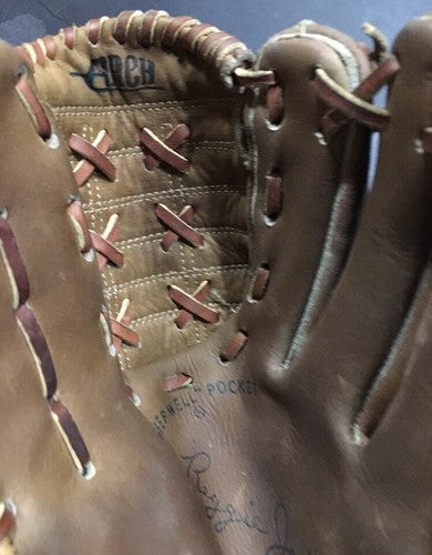Reggie Jackson Vintage Rawlings Leather Rht 6884 Glove Deep Well Pocket NM NICE