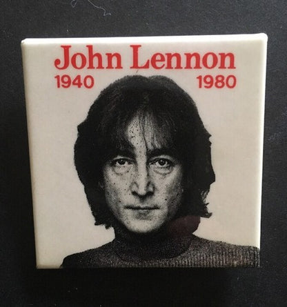 John Lennon 1980 Beatles Commemorative Square Photo Pinback Pin Button Mint