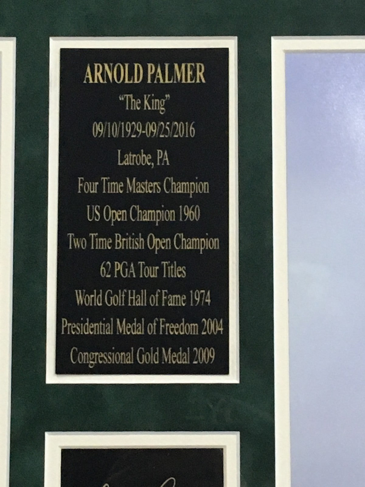 Arnold Palmer The King facsimile signed 2 8x10 photo golf collage framed suede