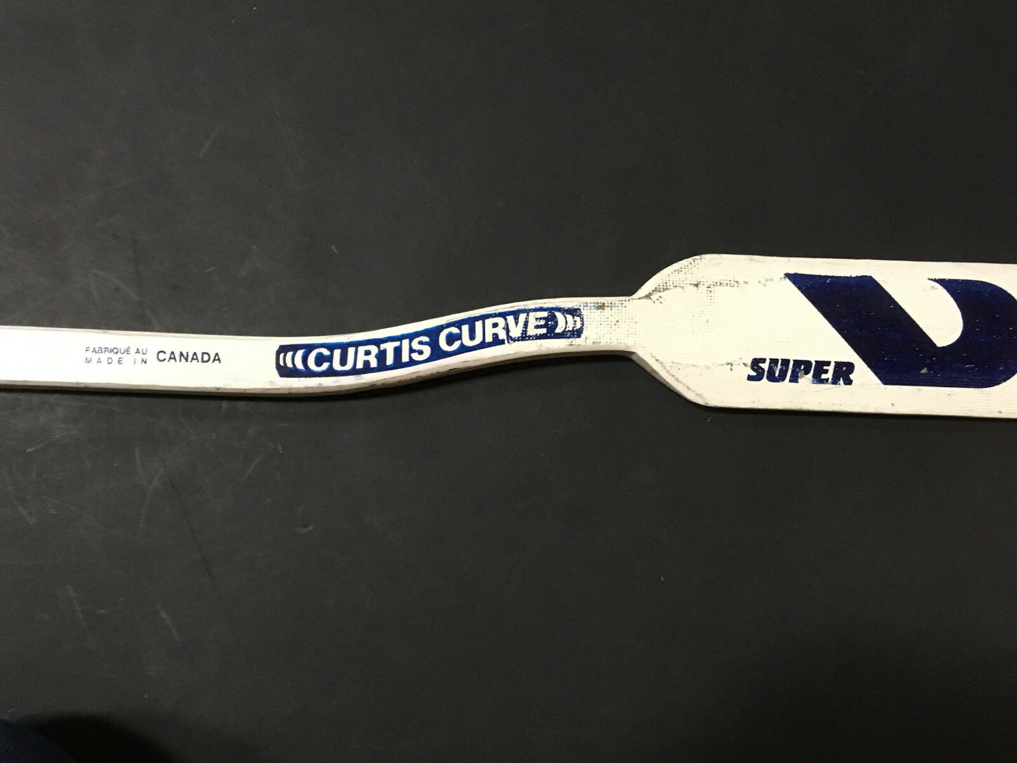 Kelly Hrudey Islanders Goalie game used Super Vic Curtis Curve hockey stick COA
