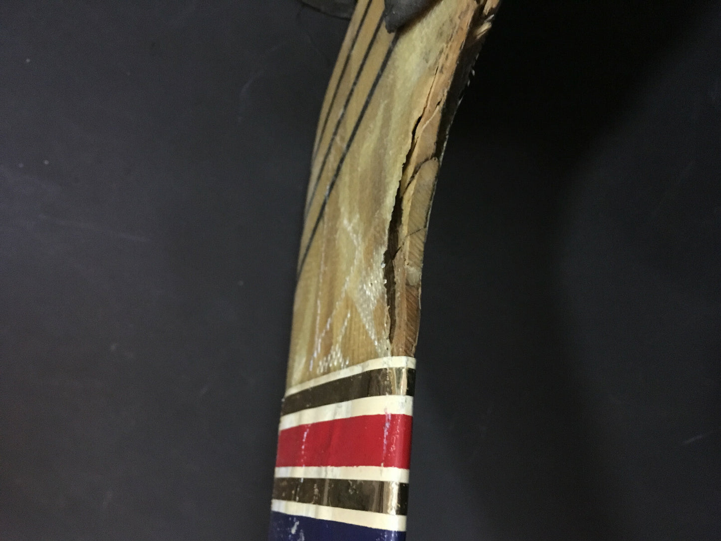 Kelly Hrudey Islanders Goalie game used Super Vic Curtis Curve hockey stick COA