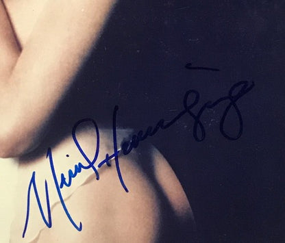 Mariel Hemingway Signed 8x10 Photo Mint Autograph Sexy Pose Nude PSA COA