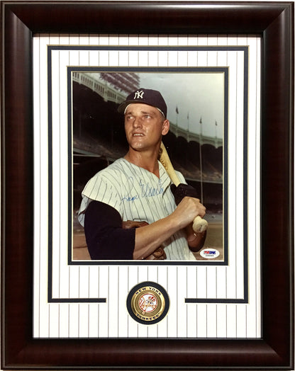 Roger Maris signed 8x10 photo framed Yankee coin Autograph JSA PSA LOA