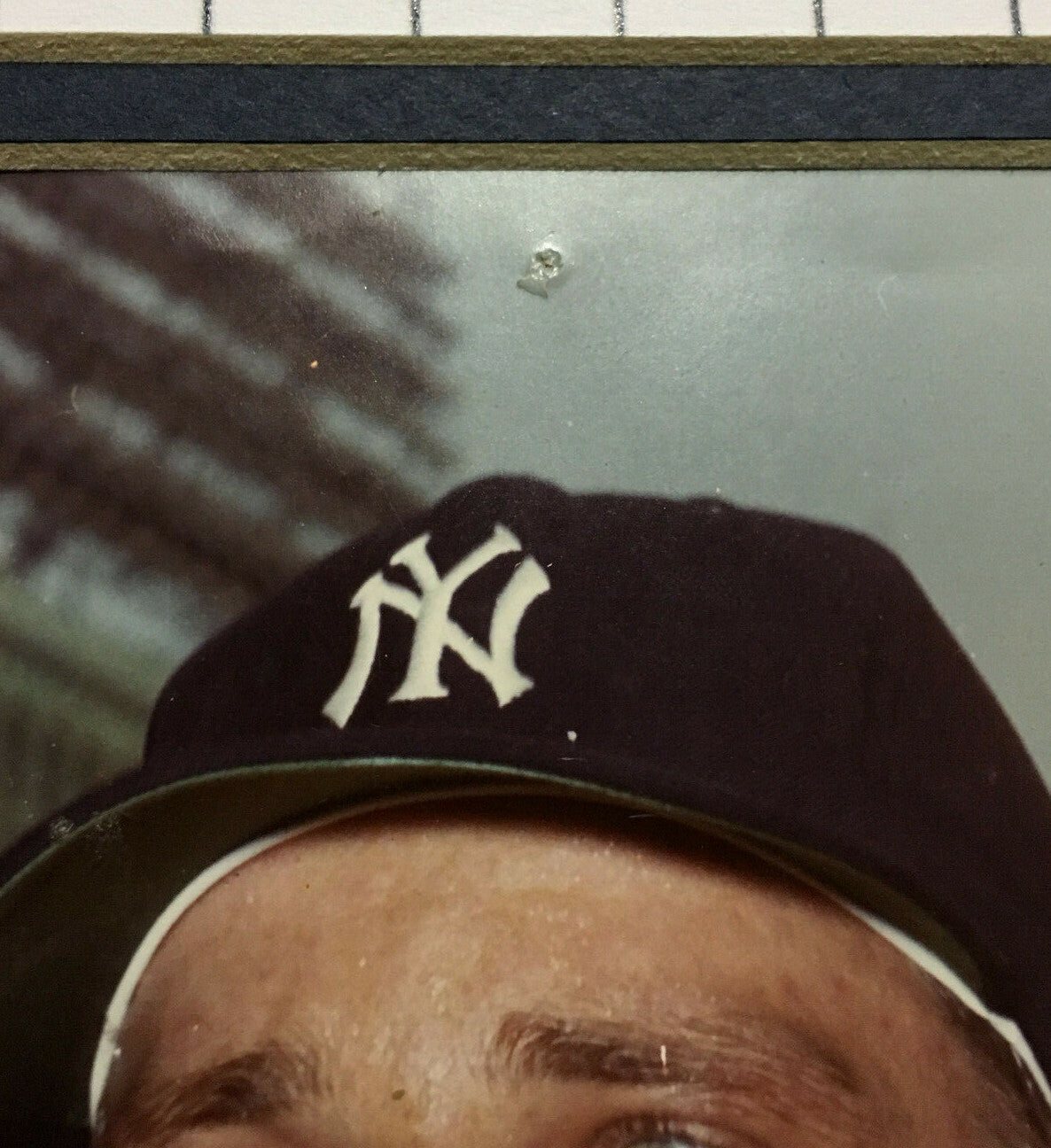 Roger Maris signed 8x10 photo framed Yankee coin Autograph JSA PSA LOA