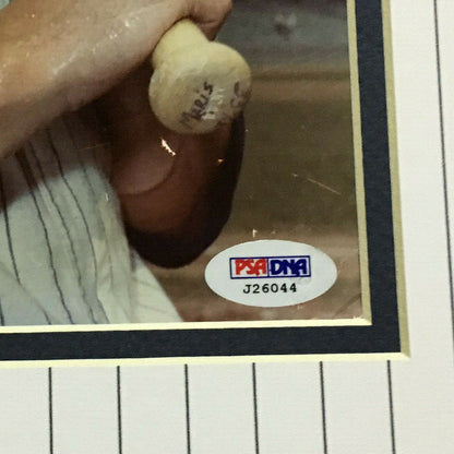 Roger Maris signed 8x10 photo framed Yankee coin Autograph JSA PSA LOA