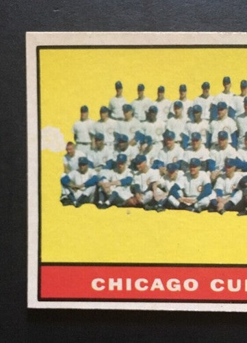 1961 Topps Chicago Cubs Team Card # 122 MINT RAZOR SHARP CLEAN Ernie Banks