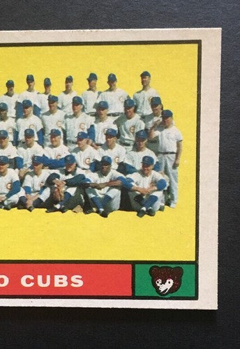 1961 Topps Chicago Cubs Team Card # 122 MINT RAZOR SHARP CLEAN Ernie Banks