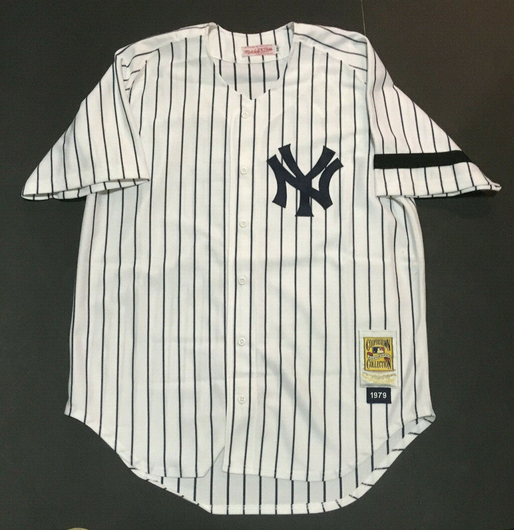 Sparky Lyle Mitchell & Ness 1979 Throwback Yankees #28 Cooperstown jersey rare