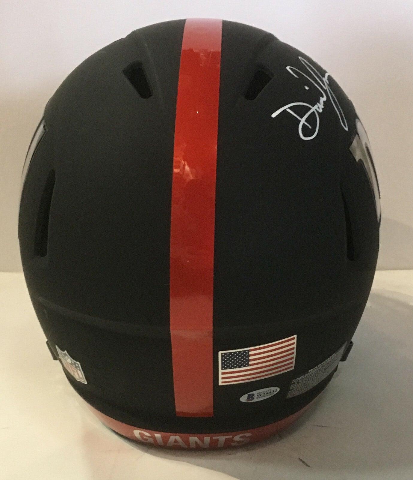 Daniel Jones Giants Signed Riddell Victor Pro helmet 2019 1st Rd Pick Auto BAS