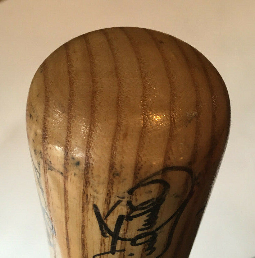 1996 Yankees Team Signed World Series Game bat Derek Jeter Rivera 25 + Auto PSA