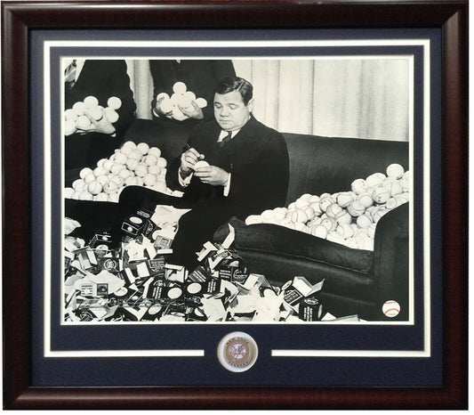 Babe Ruth Licensed 16x20 photo signing baseballs Framed Yankees coin HOF
