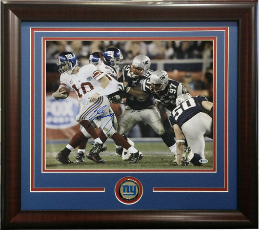 Eli Manning Signed 16x20 Super Bowl Escape Photo Framed Giants coin auto BAS COA