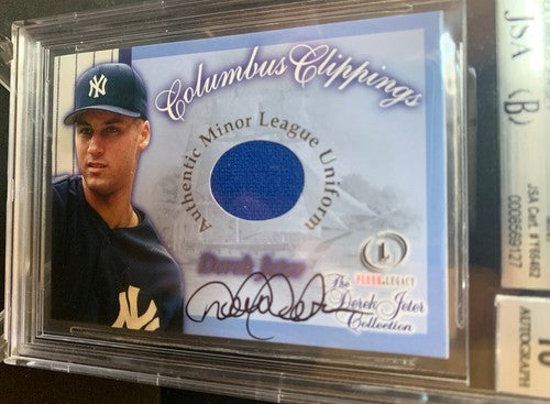 2002 Fleer Legacy Derek Jeter Columbus Clippings Jersey Bgs 10 Auto Mint 9 Card