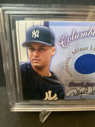 2002 Fleer Legacy Derek Jeter Columbus Clippings Jersey Bgs 10 Auto Mint 9 Card