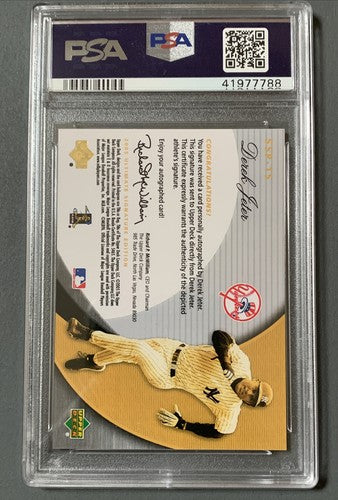 DEREK JETER 2005 ULTIMATE HAWAII Trade Signature Supremacy AUTO 2/10 PSA 9 1/1