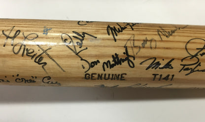 1988 Yankees Team Signed game used Bat Rickey Henderson Don Mattingly Winfield