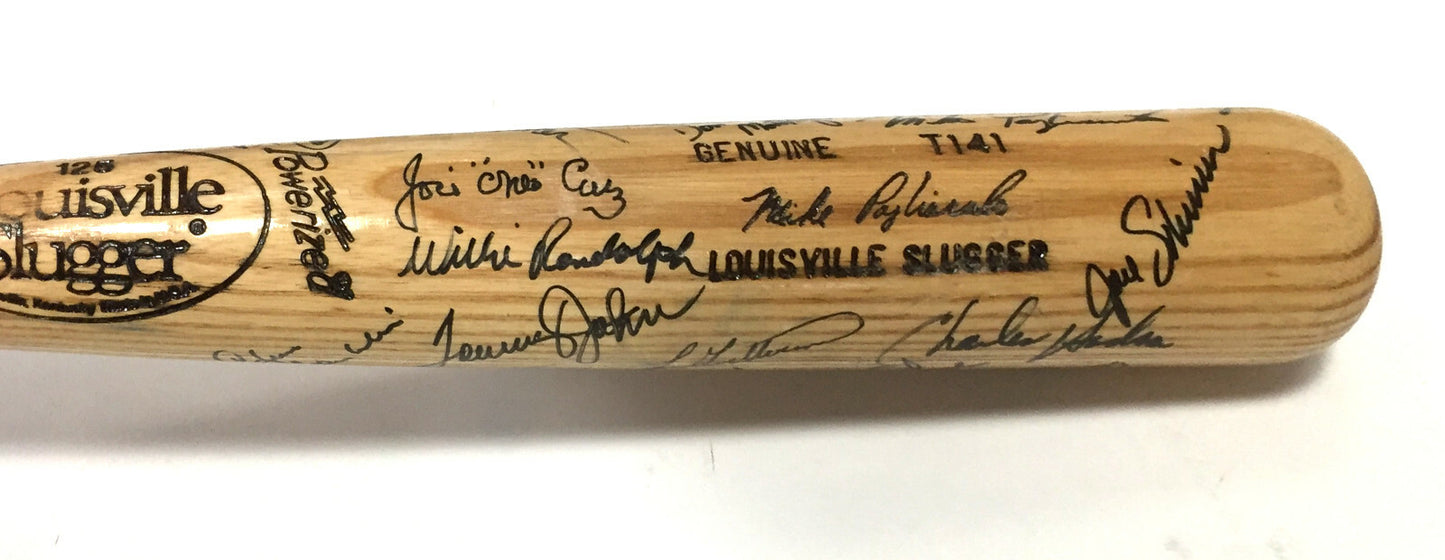 1988 Yankees Team Signed game used Bat Rickey Henderson Don Mattingly Winfield