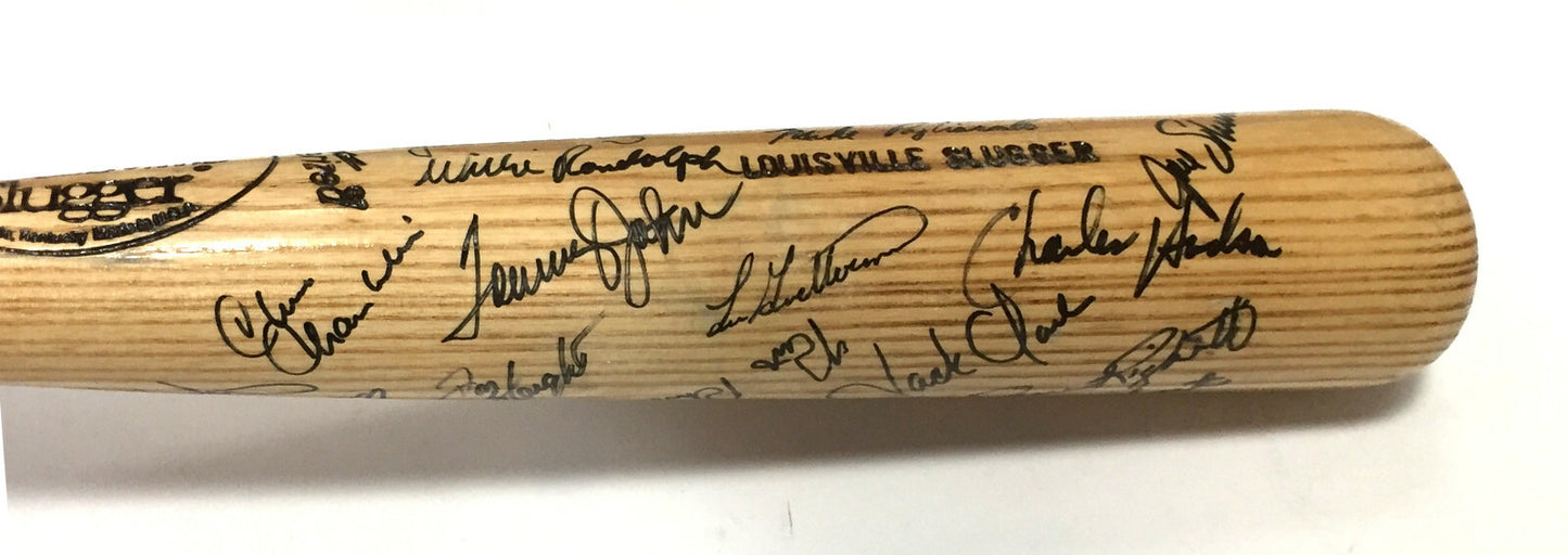 1988 Yankees Team Signed game used Bat Rickey Henderson Don Mattingly Winfield