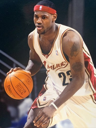 Rookie Lebron James 8x10 Photo Cleveland Cavaliers NBA Holo Licensed Photo File