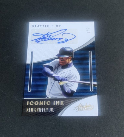Ken Griffey Jr. Signed 2021 Panini Absolute Iconic Ink Mint Auto /5 Mariners HOF