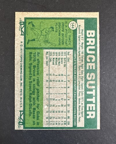 1977 TOPPS BASEBALL # 144 BRUCE SUTTER RC Rookie CUBS NM Hof Sharp