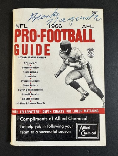 Bronko Nagurski Signed 1966 Pro Football Guide Program Mint Auto Bears Hof Jsa
