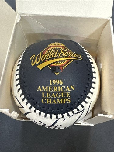 New York Yankees Spinneybeck 1996 World Series Baseball Leather Derek Jeter New