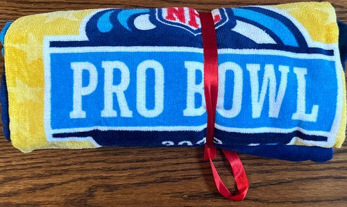 2009 Pro Bowl NFL Beach Towel Hawaii Football Rare Brand New 100% cotton