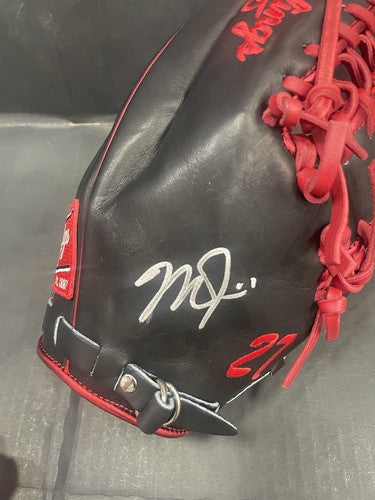 Mike Trout Angels Signed Game Issued Rawlings Fielding Glove MLB Authentic Auto