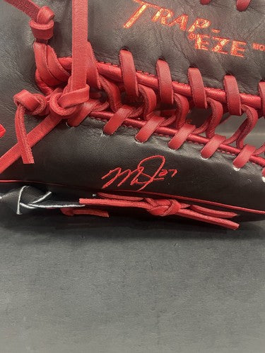 Mike Trout Angels Signed Game Issued Rawlings Fielding Glove MLB Authentic Auto