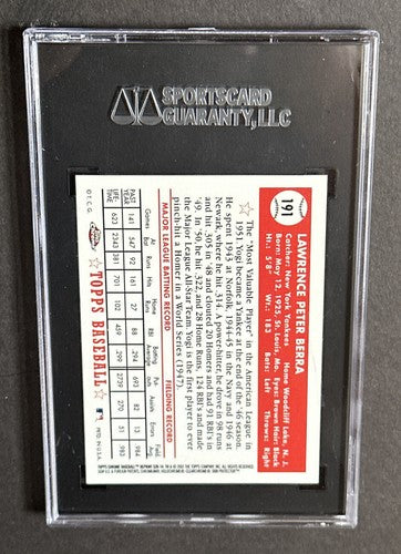 2002 TOPPS Chrome 1952 YOGI BERRA On Card Mint AUTO SGC 8 Mint + Rare Hof