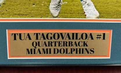 Tua Tagovailoa Signed 16x20 Framed Photo Dolphins Mint Autograph Fanatics COA