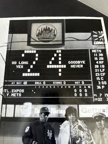 Willie Mays Night 9/25/ 1973 Ny Mets 11x14 Original Wire Photo Shea Stadium #24
