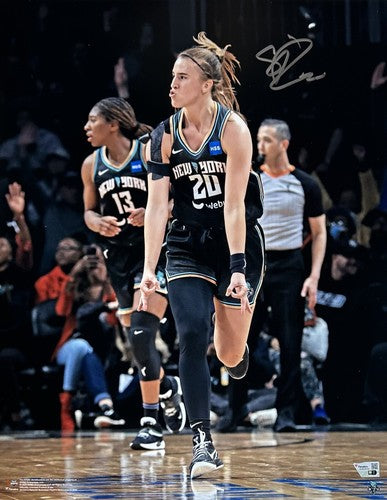 Sabrina Ionescu Signed 16x20 Framed Photo NY Liberty Autograph Fanatics COA