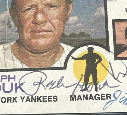 1973 Topps Yankees #116 All Signed Ralph Houk Elston Howard Dick Howser Auto Psa